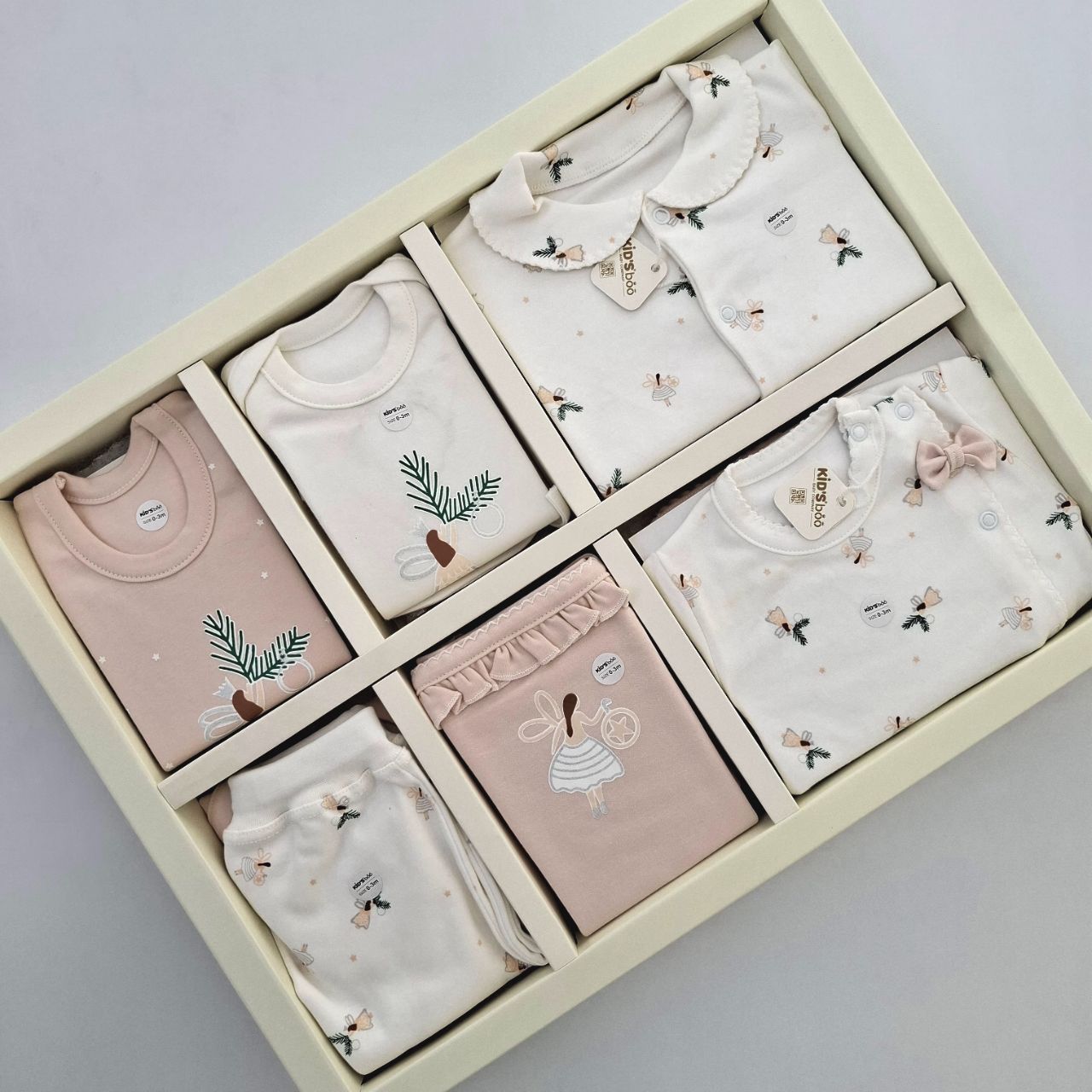 ست لباس ۱۹ تیکه نوزادی کیدزبو kidsboo سرهمی دار ۱۰۰٪ نخ پنبه طرح فرشته