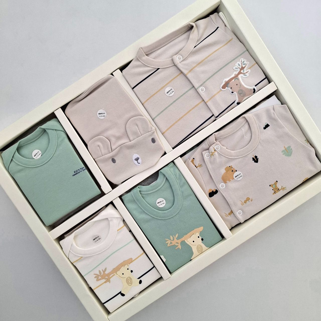 ست لباس ۱۹ تیکه نوزادی کیدزبو kidsboo سرهمی دار ۱۰۰٪ نخ پنبه طرح خرس و شاخه