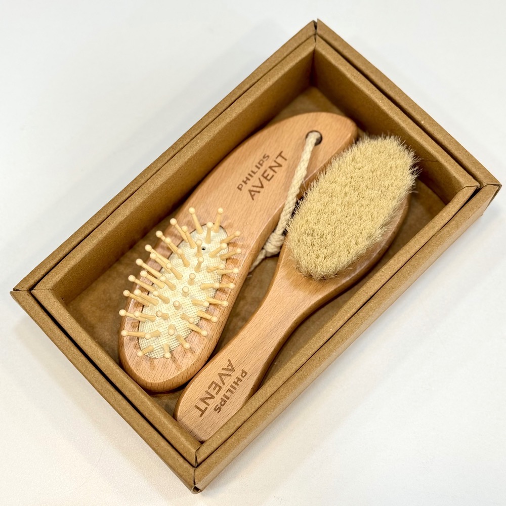 ست شانه و برس چوبی 2 تیکه نوزاد فیلیپس اونت philips avent مدل بیضی