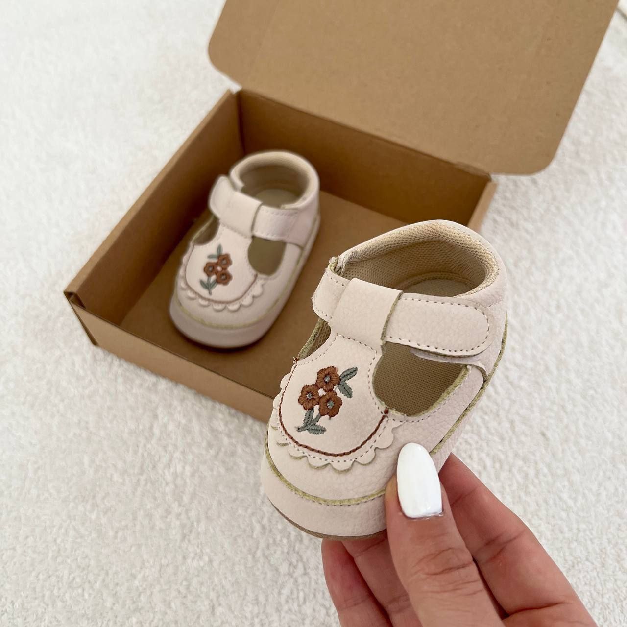 پاپوش نوزاد نیلو بی بی nilu baby