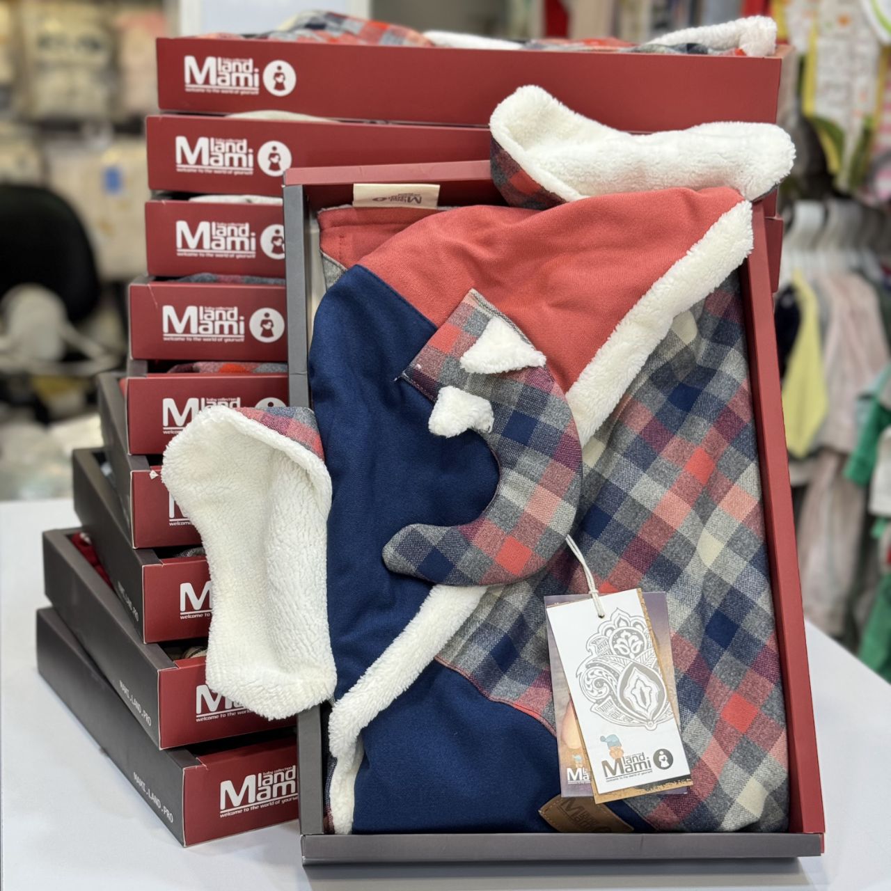 پتو نوزاد و کودک دورپیچ کلاه دار مدل پیچازی مامی لند mamiland طرح فیل