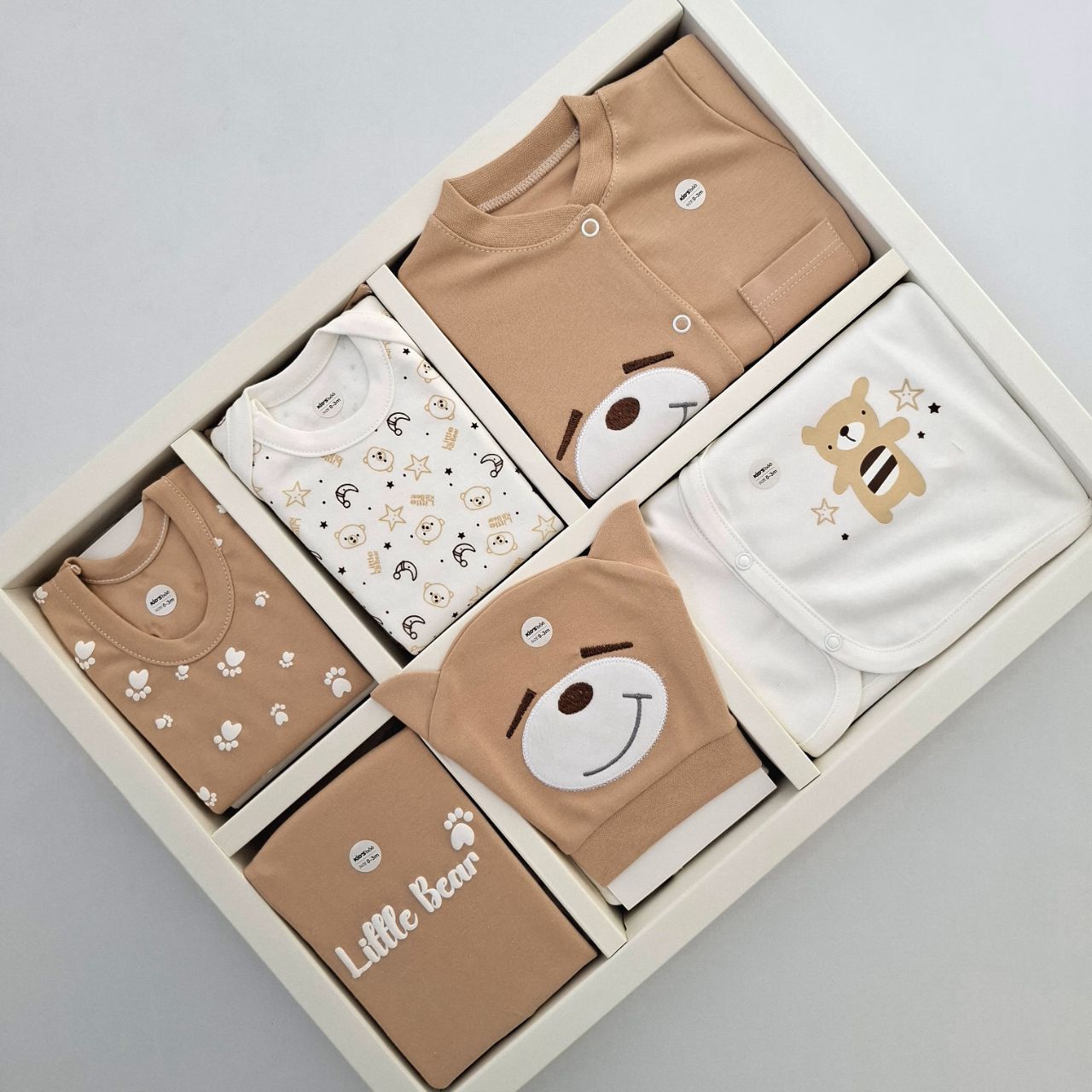 ست لباس ۱۹ تیکه نوزادی کیدزبو kidsboo سرهمی دار ۱۰۰٪ نخ پنبه طرح خرس قهوه ای