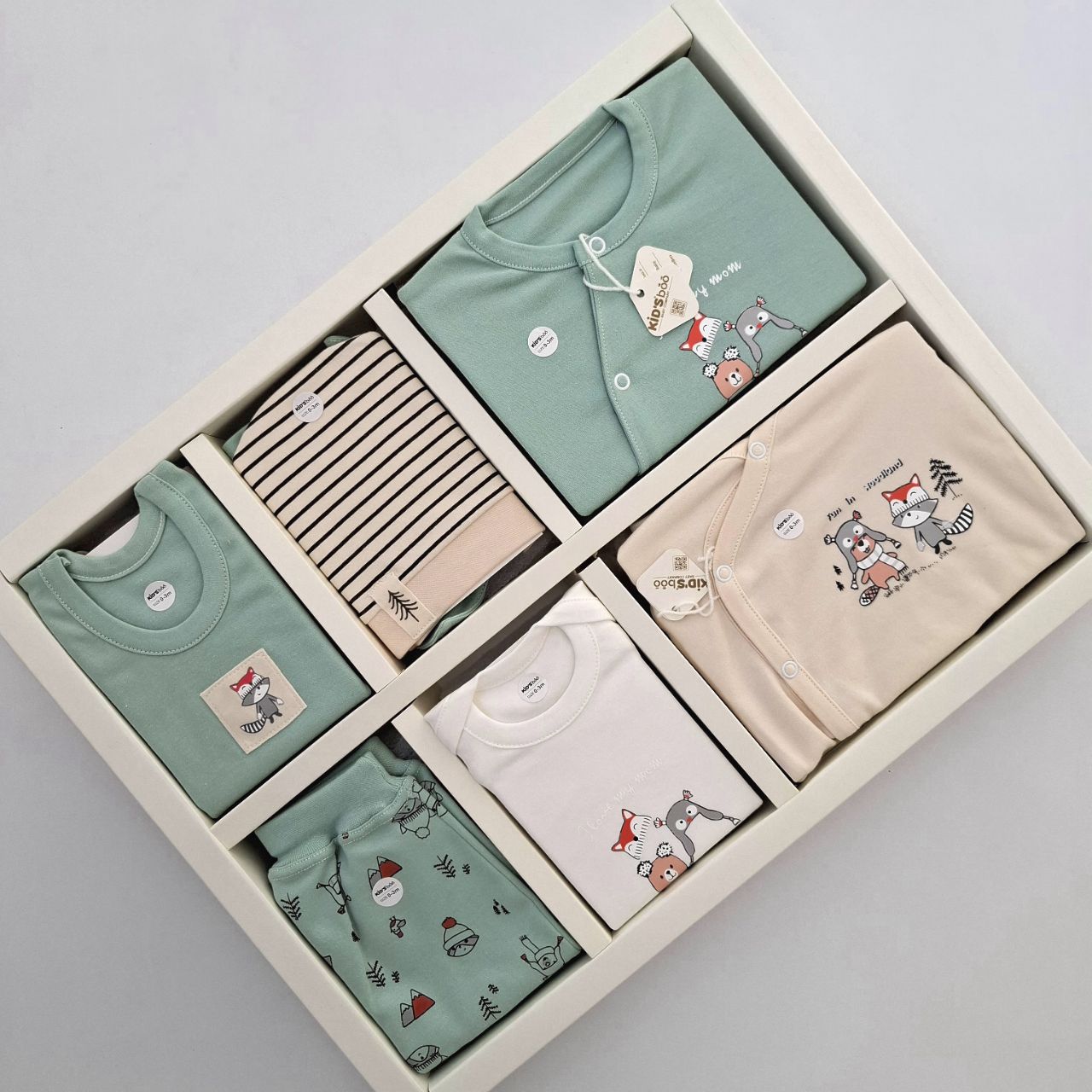 ست لباس ۱۹ تیکه نوزادی کیدزبو kidsboo سرهمی دار ۱۰۰٪ نخ پنبه طرح راکون