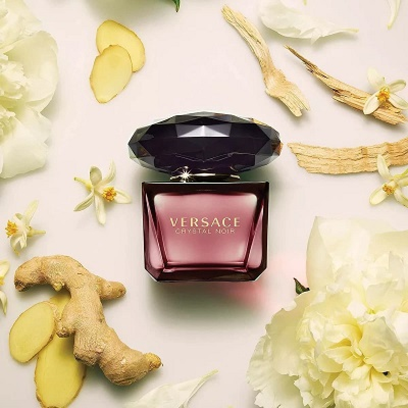 ورساچه کریستال نویر عطر(زنانه)حجم ۱۰ میل